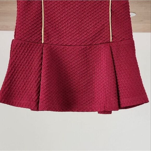 Burgundy Textured Dress with Gold Trim - Picture 4 of 8